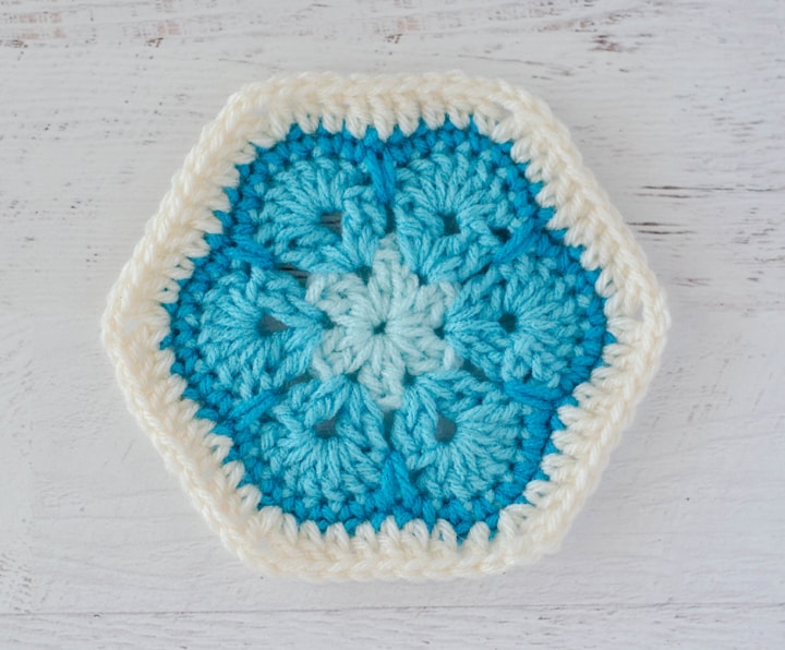 Miniature African Flower Motif Pattern